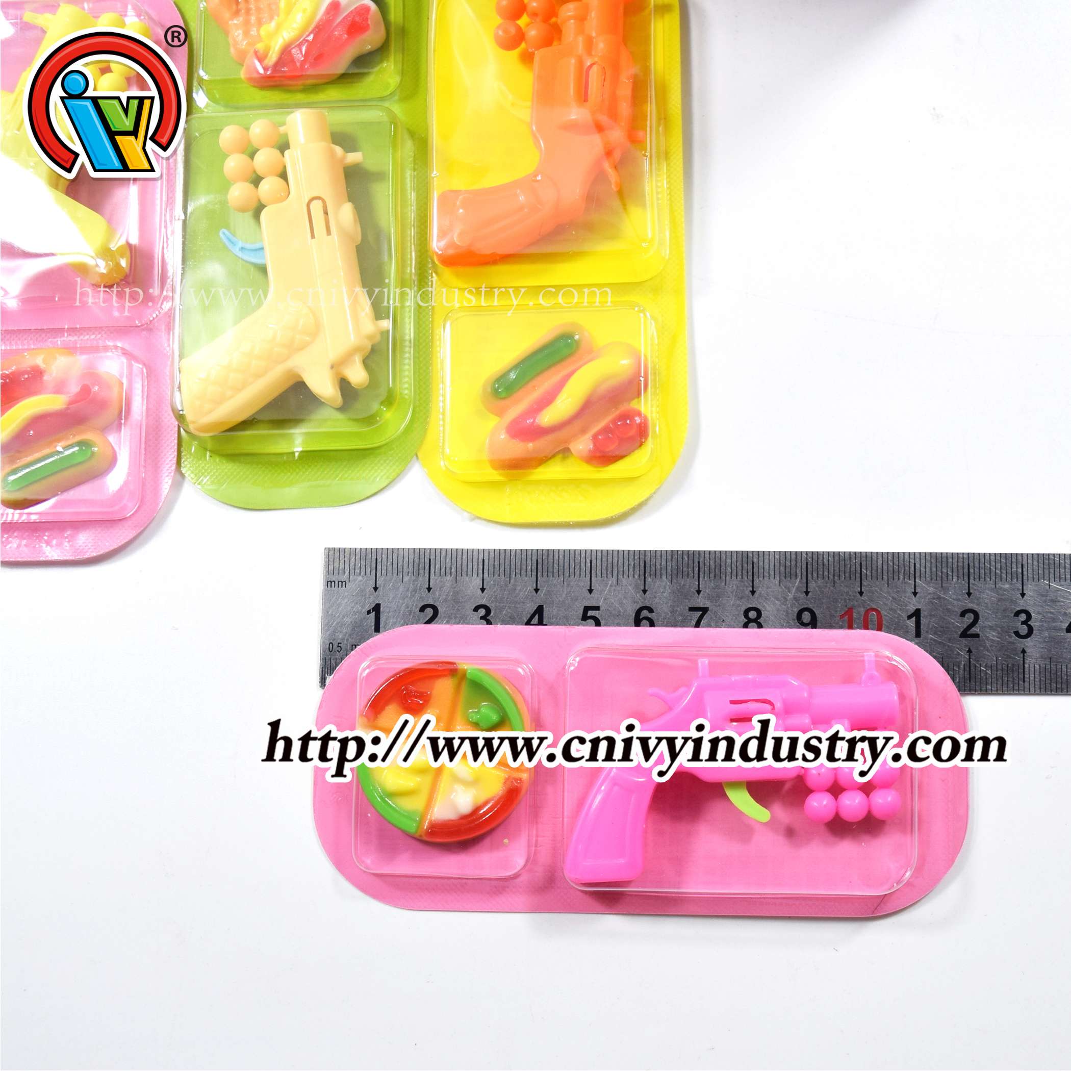 halal sweet fast food shape gummy candy with toy gun
